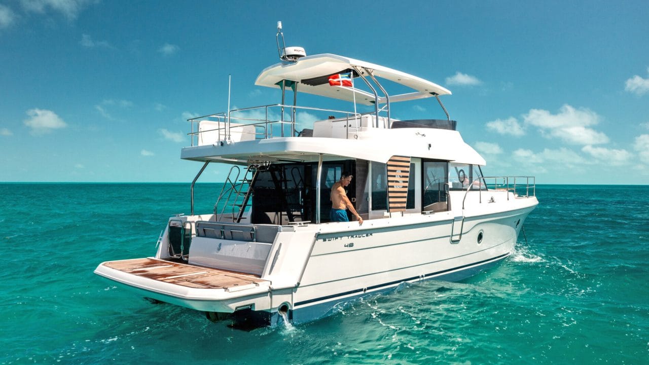 Aluguer de barco privado em Portimão com skipper