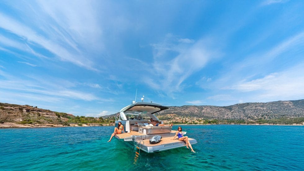 Luxury yacht charter in the Algarve